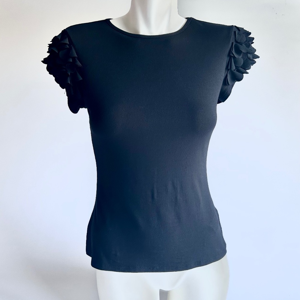 New Ted Baker Black Viscose Short Sleeve Ruffle Top size 1, US XS